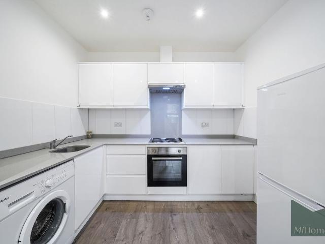 Apartment for rent in Oakmere, Hertsmere