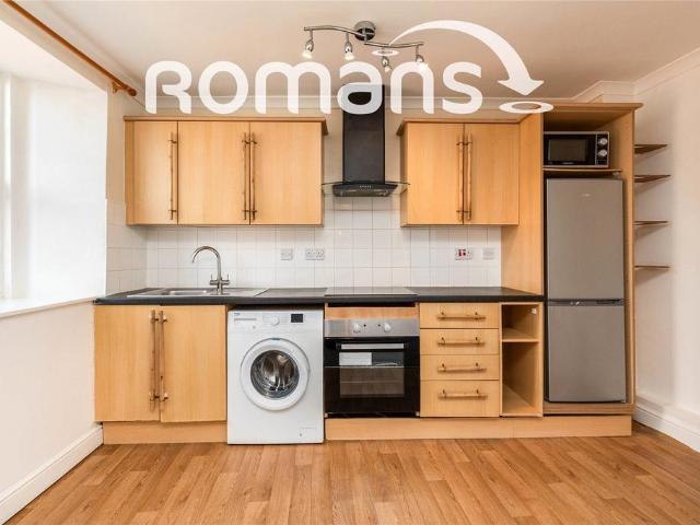 Apartment for rent in Kingswood