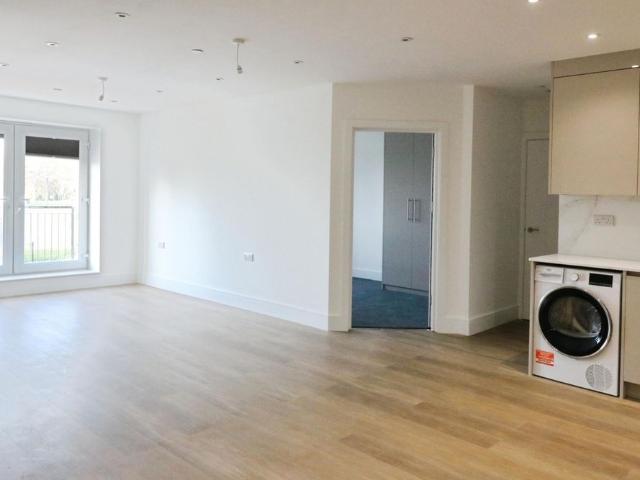 Apartment for rent in Slough