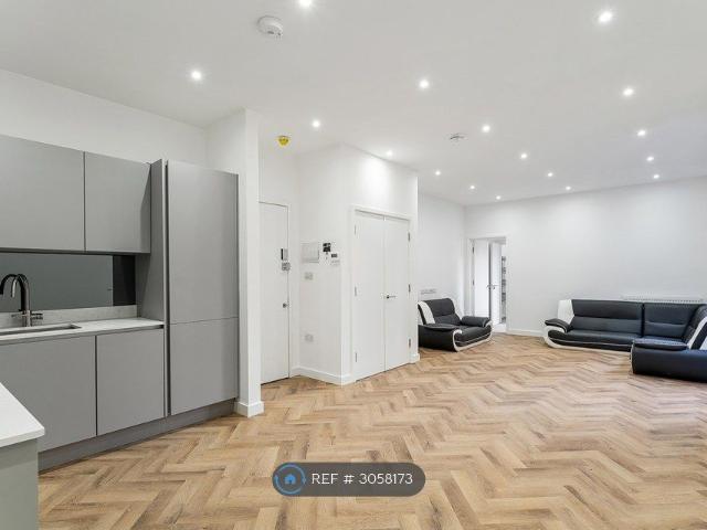 Apartment for rent in London Borough of Redbridge, Greater London