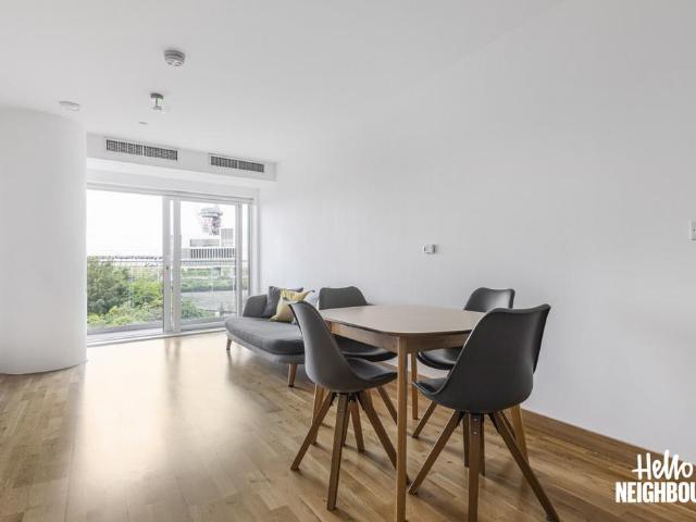 Apartment for rent in Mill Meads, Greater London