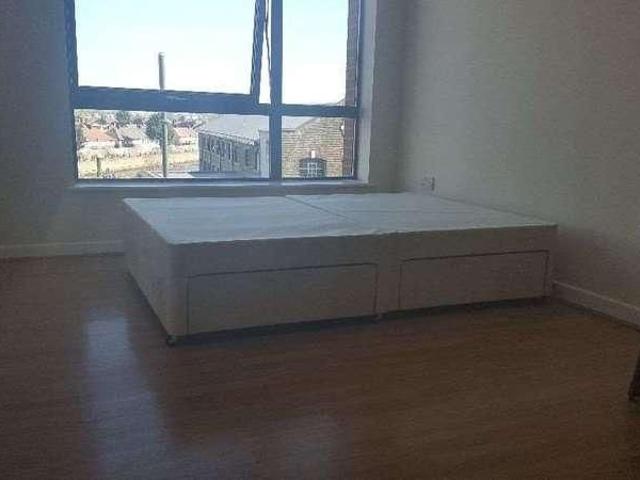 Apartment for rent in Mill Meads, Greater London