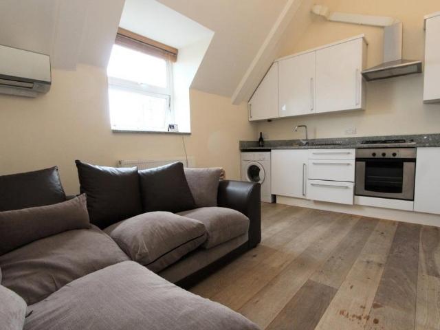 Apartment for rent in Hornsey, Greater London