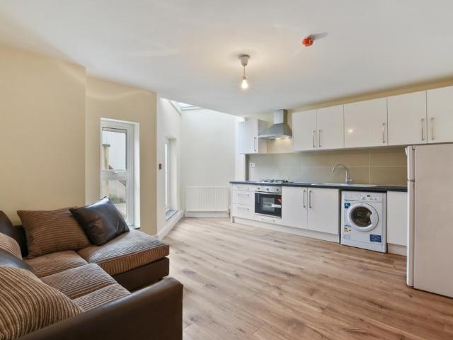 Apartment for rent in Hornsey, Isle Of Man