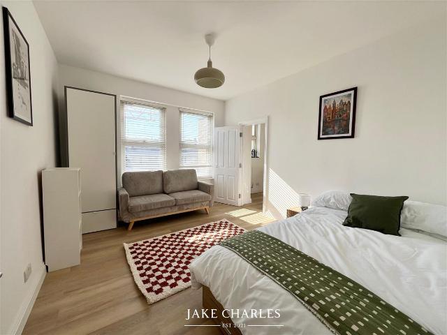 Studio for rent in Hornsey, Greater London