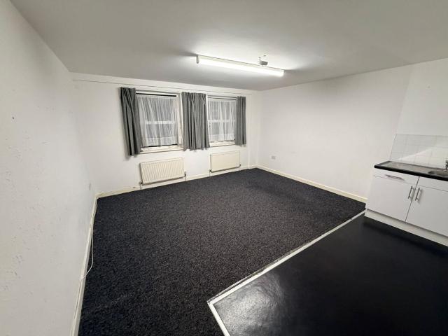 House for rent in Harlesden, Greater London
