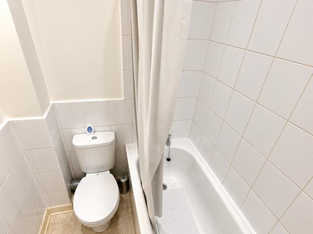 Apartment for rent in London Borough of Ealing, Greater London