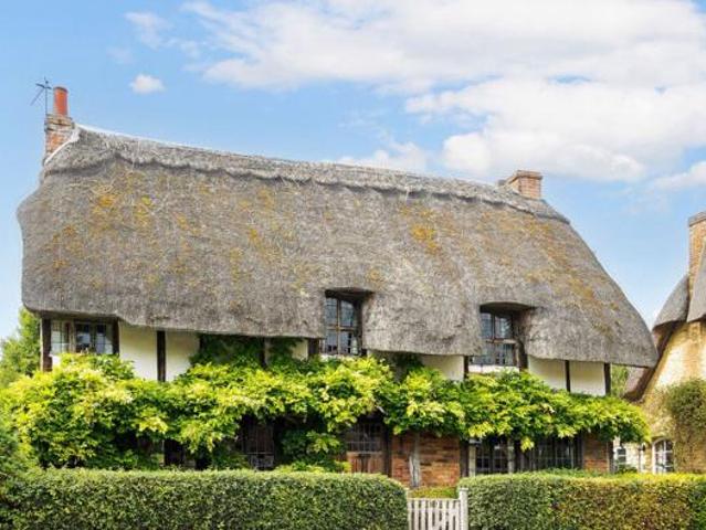 House for sale in Lyons, Greater London