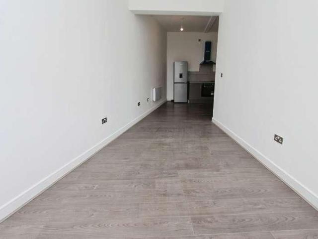 Apartment for rent in Caldermill, East Midlands