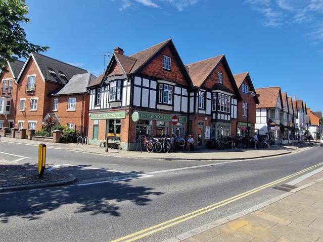 Apartment for rent in Ashurst Bridge, Hampshire