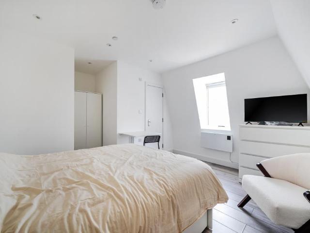 Room for rent in Fishery, Maidenhead