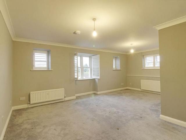 Apartment for rent in Market Place, Barholm