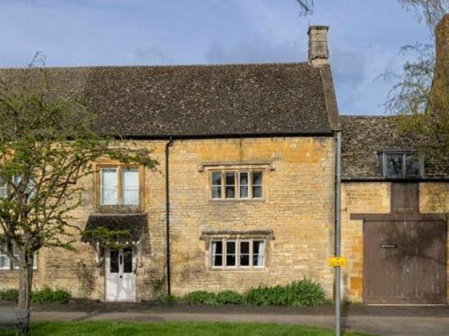 House for sale in Moreton-in-Marsh, Cotswold