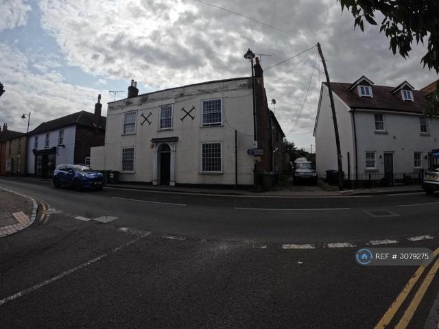 Apartment for rent in Newington, Swale