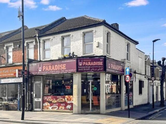 House for sale in Lyons, Greater London