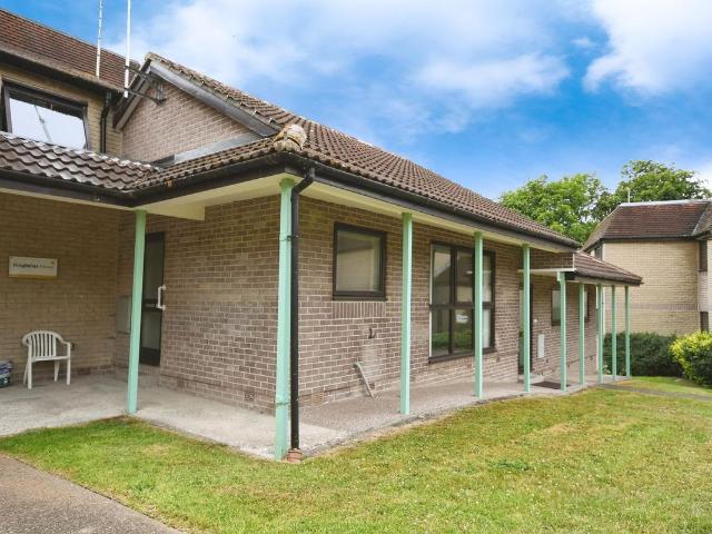 House for rent in Loundsley Green, East Midlands