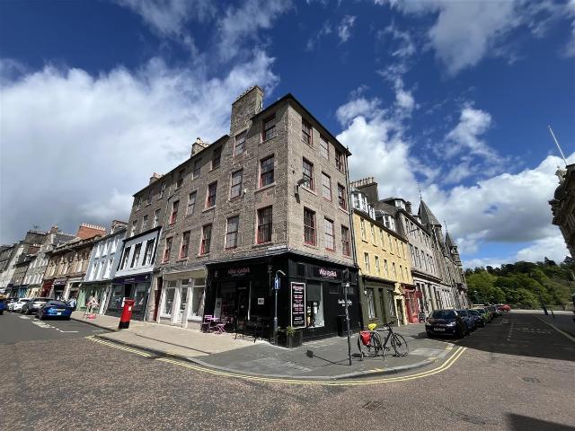 Apartment for rent in Bridgend, Moneydie
