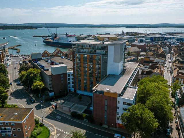 Apartment for rent in Old Town, Poole