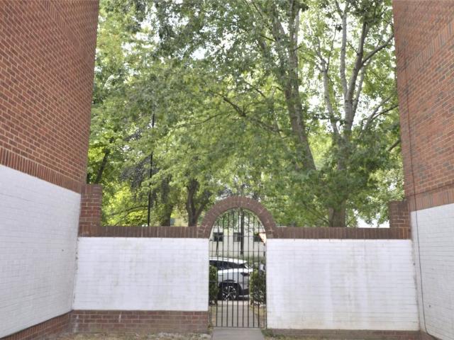 Apartment for rent in London Borough of Croydon, Purley