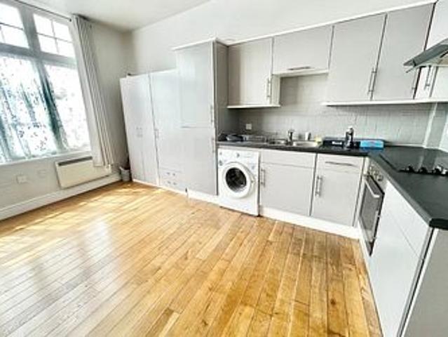 Apartment for rent in Chilton, Acol