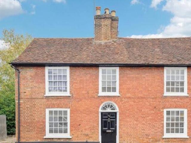 House for sale in Hatching Green, Five Acres