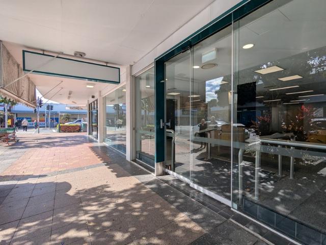 Retail for rent in Kings Creek, Queensland