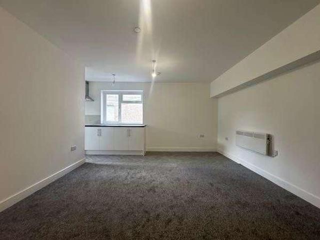 Apartment for rent in Rhymney, Wales