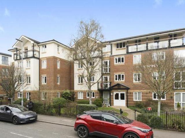 House for sale in Batchworth