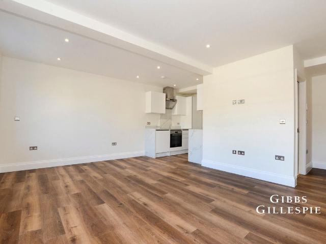 Studio for rent in The Cedars Estate, Three Rivers
