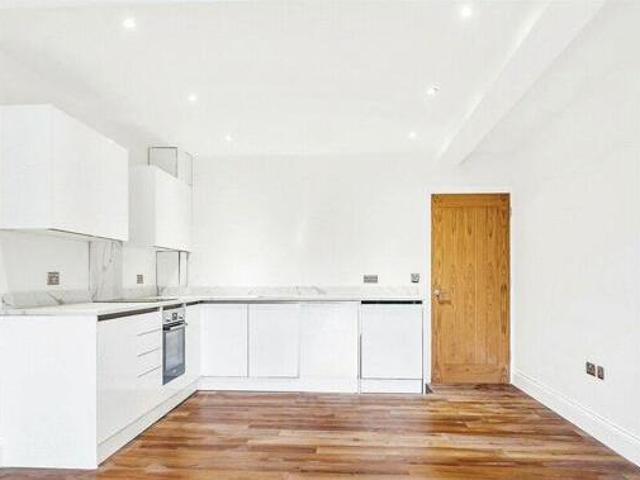 House for sale in Batchworth