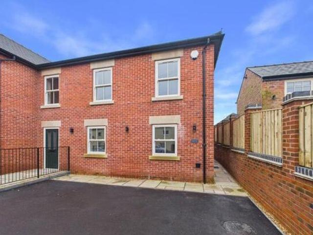 House for sale in City of London, Greater London
