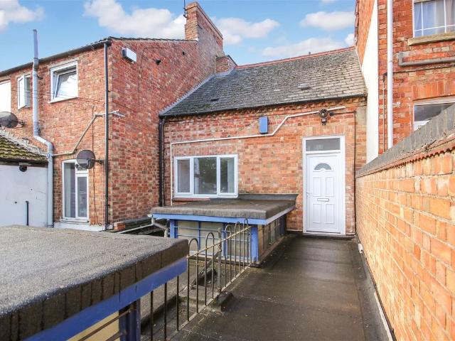 Studio for rent in Rushden, North Northamptonshire