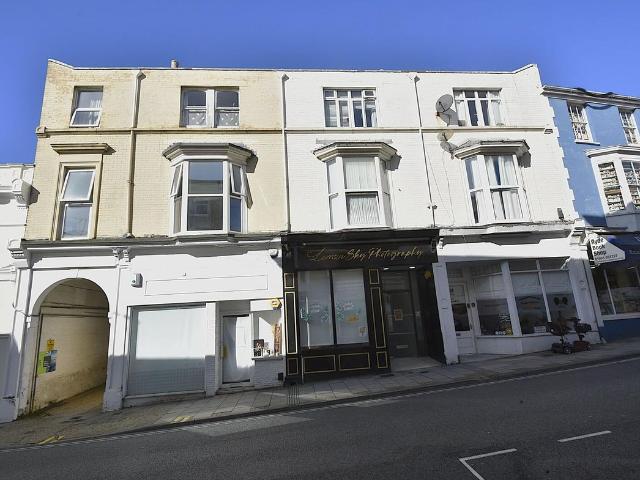 Apartment for rent in Binstead, Ryde