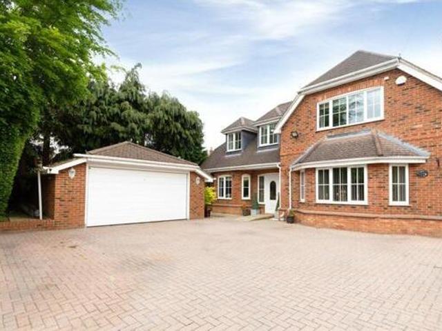 House for sale in Sandhurst