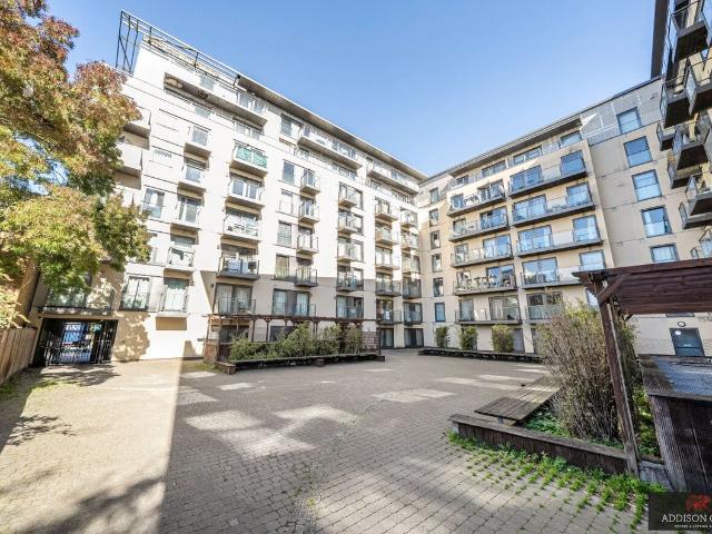 Apartment for rent in Chalvey, Slough