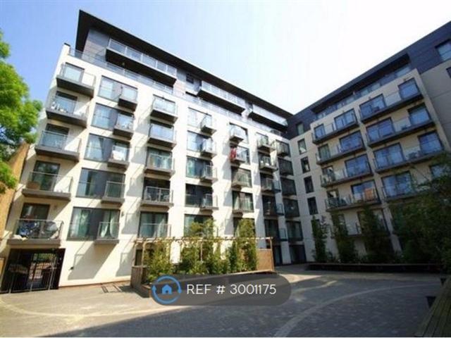 Apartment for rent in Slough