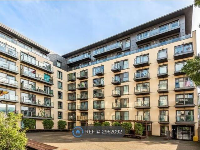Apartment for rent in Slough