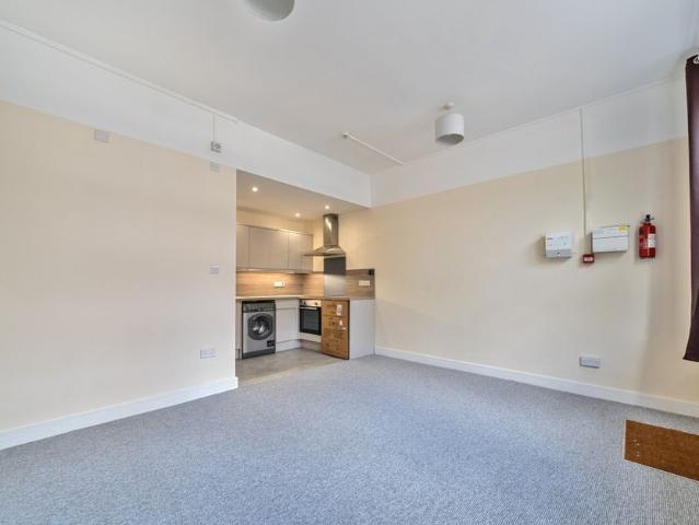 Studio for rent in Snodland, Bourne Vale