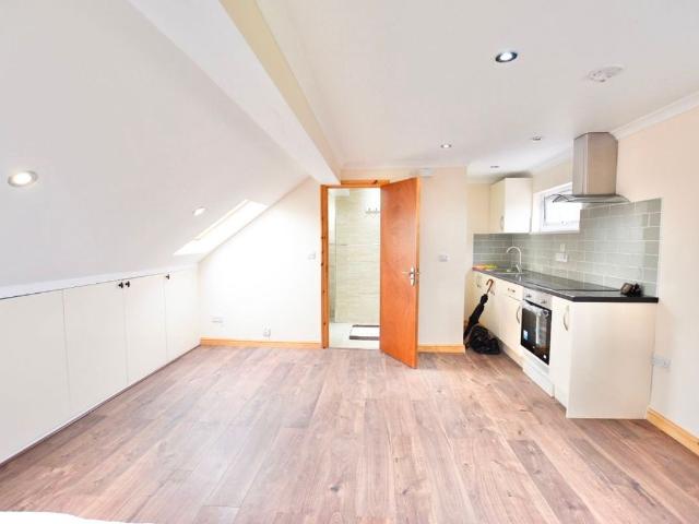 Studio for rent in Beckton, Greater London