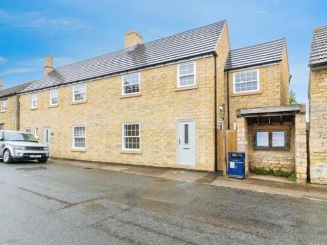 House for sale in Corby Village, Corby