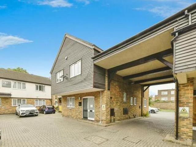 House for sale in Old Town, Shephall