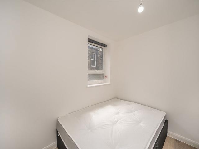 Apartment for rent in Carshalton Beeches, Greater London