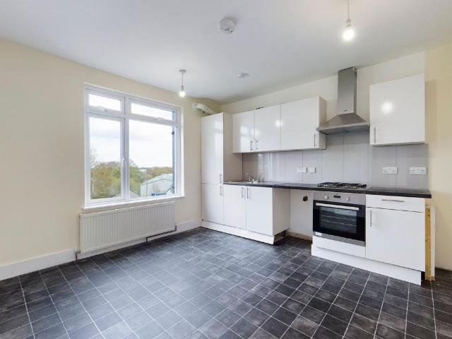 House for rent in Swanley, The Butts