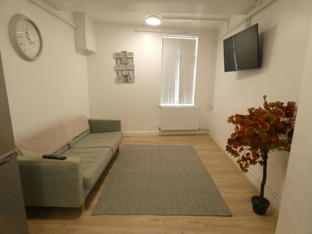 Apartment for rent in Mount Pleasant, Nangreaves
