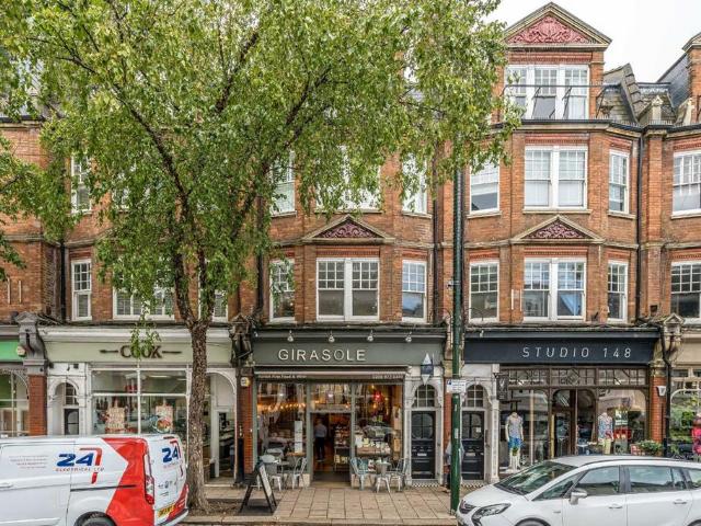 House for rent in Strawberry Hill, Greater London