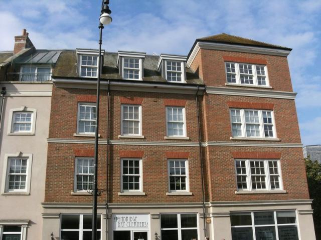 Apartment for rent in Brook Street, Bourne Vale