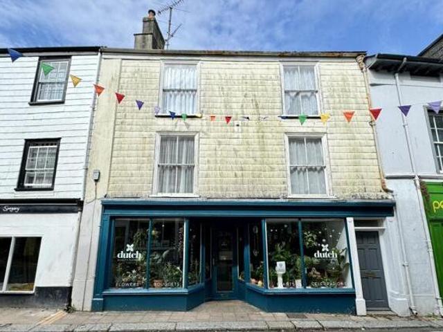 House for sale in Strode, Devon
