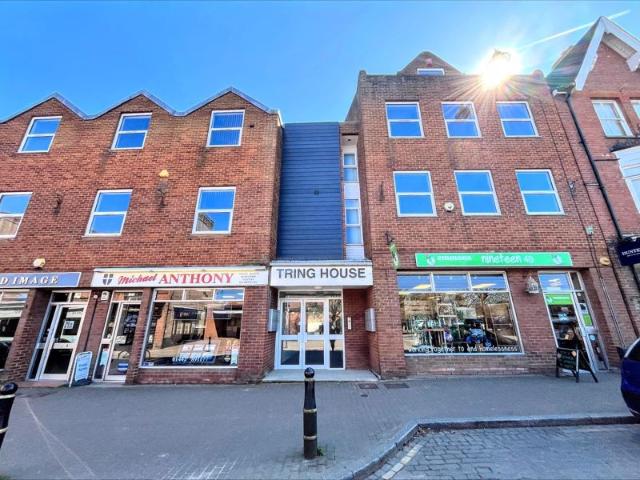 Apartment for rent in Pouchen End, Hertfordshire