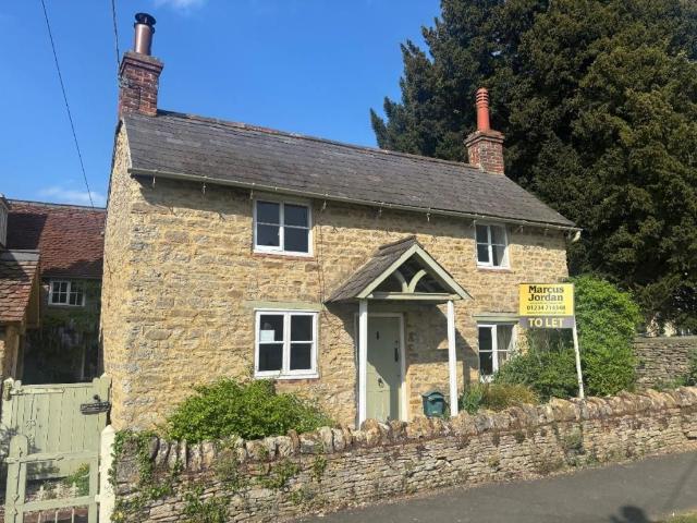 House for rent in Bedford