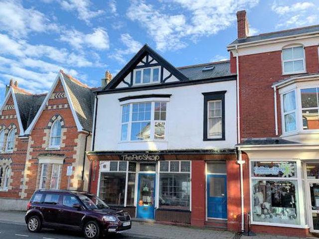 House for sale in Tywyn, Wales